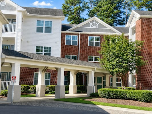 Lake Ridge Commons property